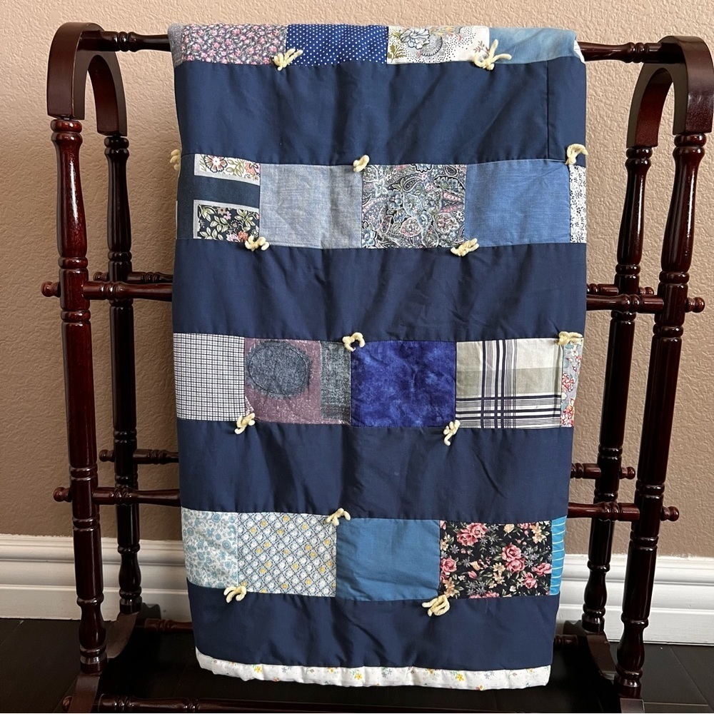 35”x35” Beautiful Handmade Baby, Kids Quilt.